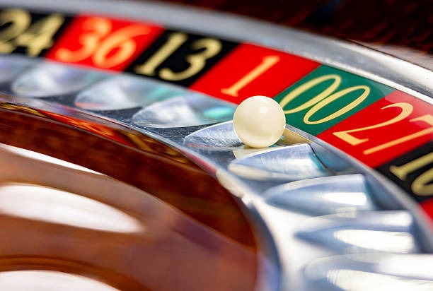 sgpslot live casino blackjack table with multi-camera view and live dealer on mobile screen